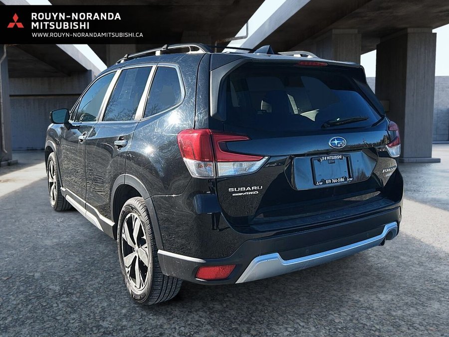 Subaru Forester 2.5i Premier avec ensemble EyeSight 2019 Noir