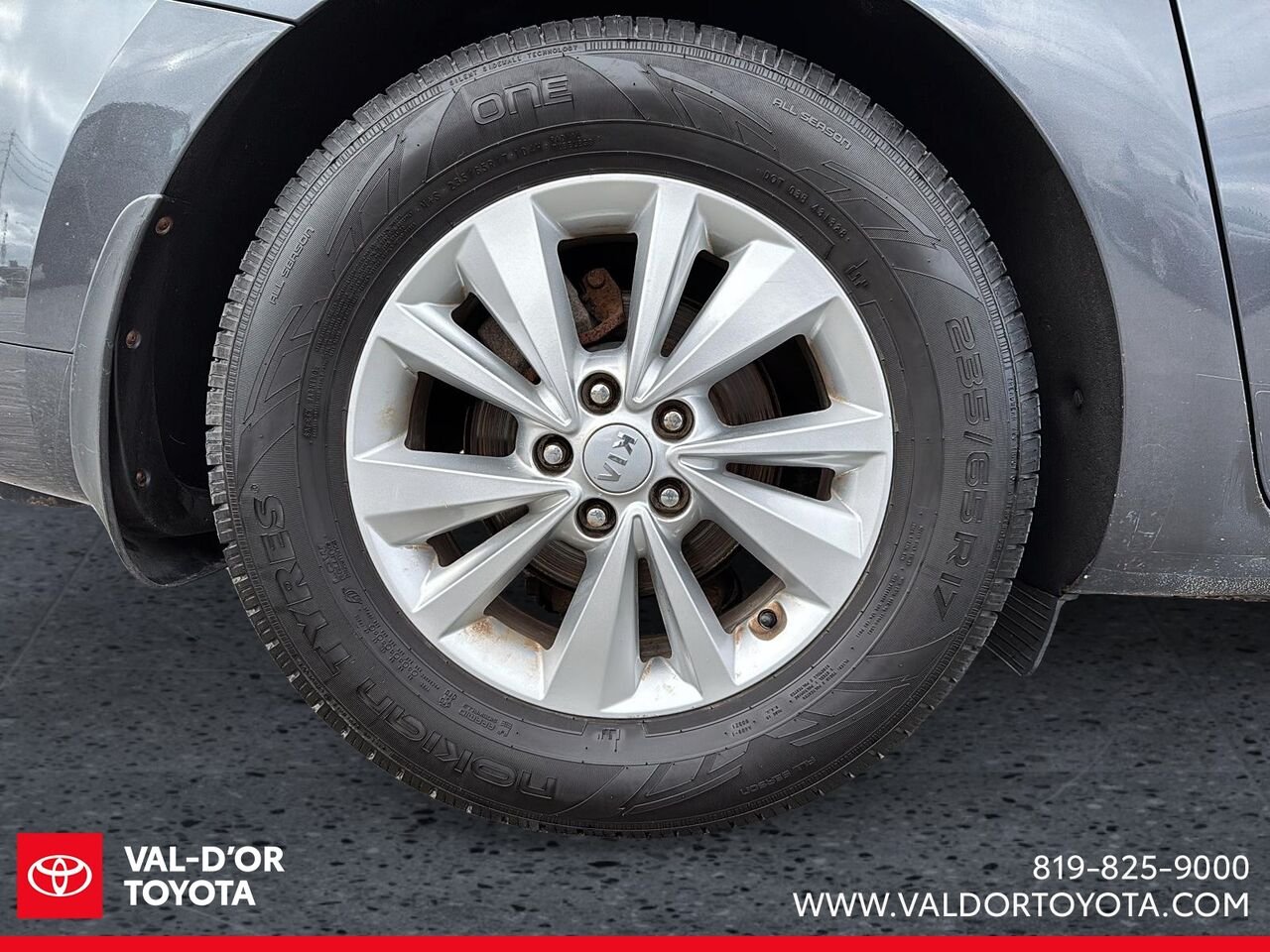 2016 Kia Sedona LX+ familiale 4 portes Grey Val-d'Or - photo #5