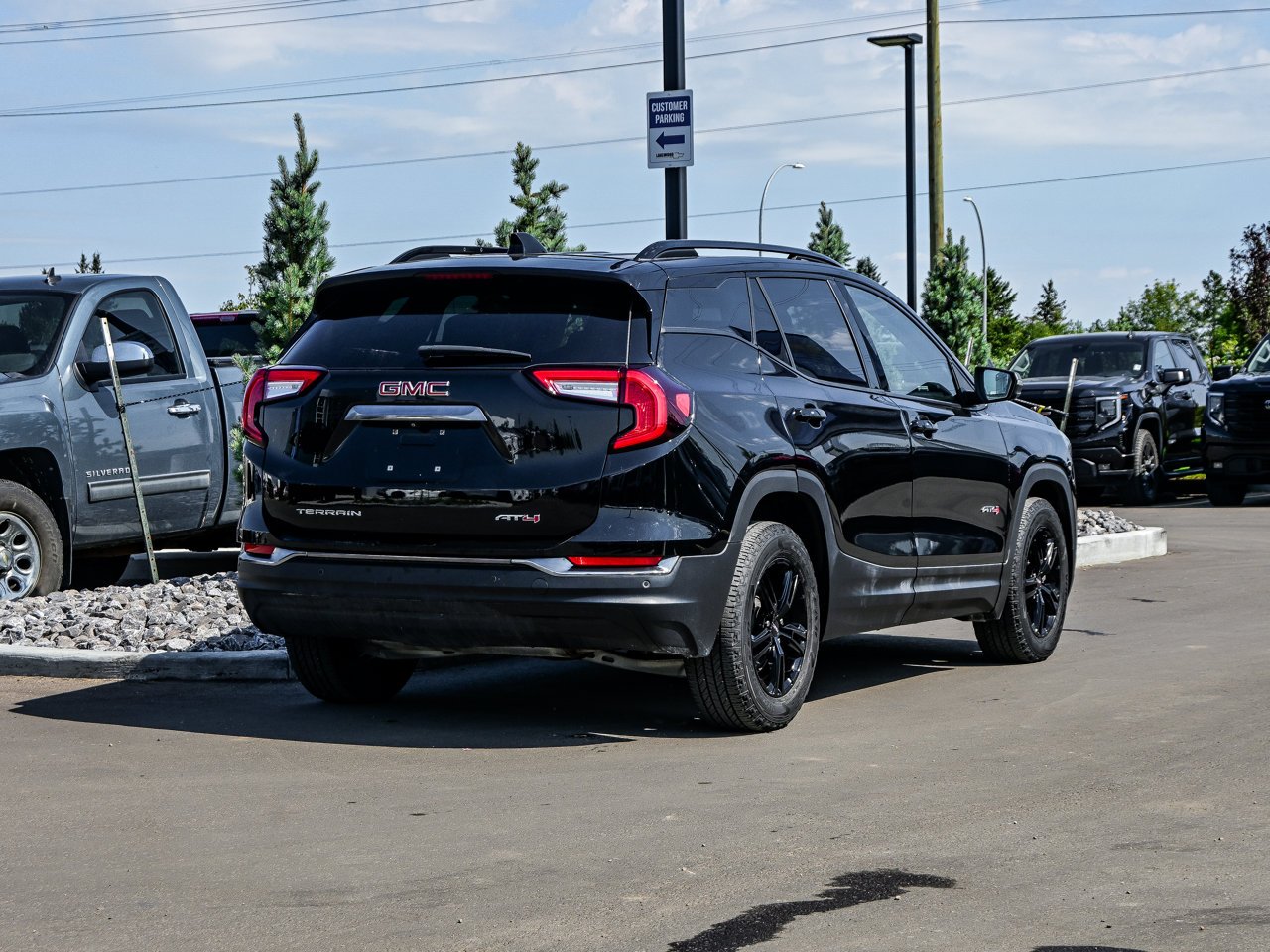 2022 GMC Terrain AWD 4dr AT4 Black Sherwood Park - photo #12