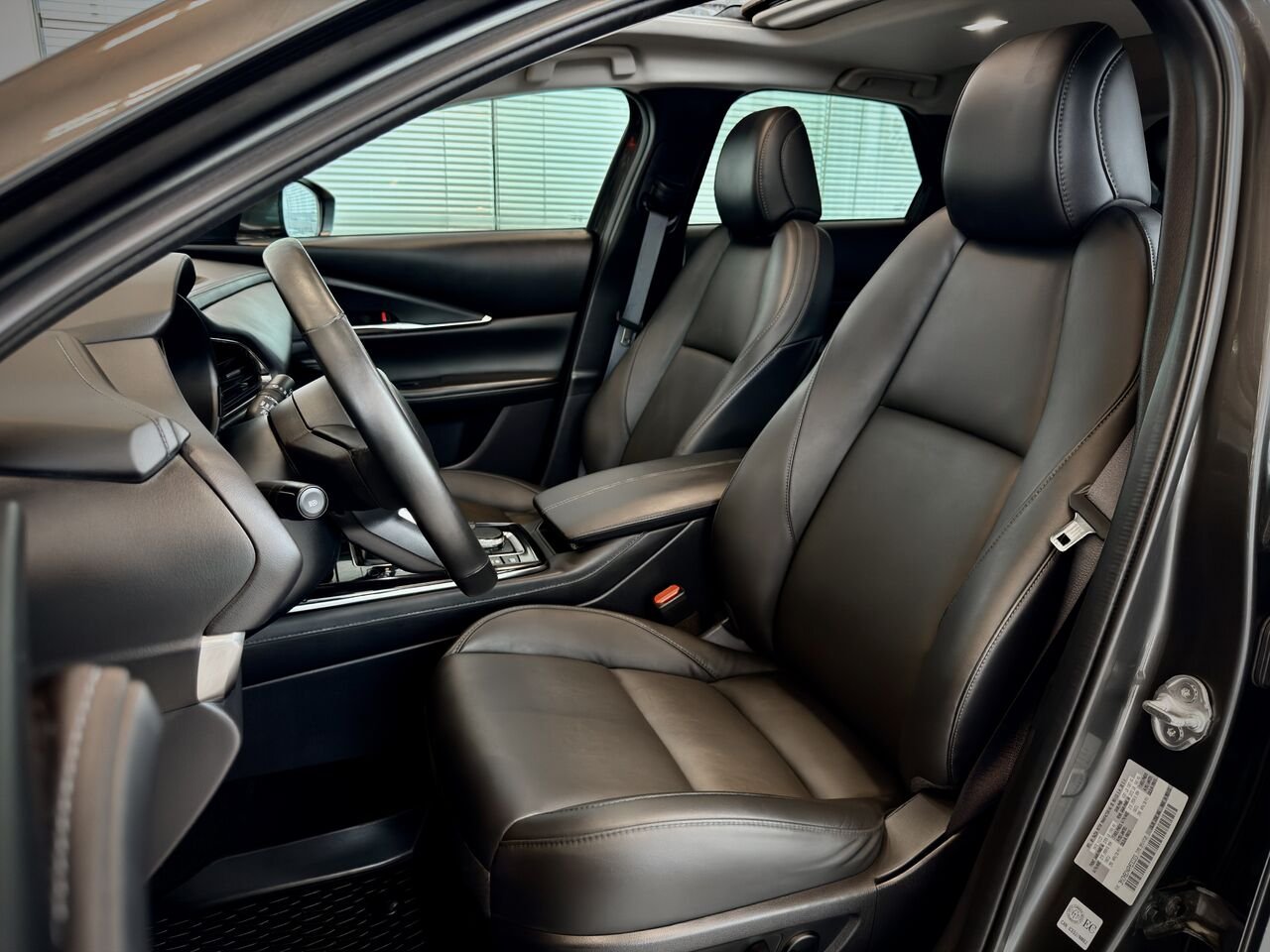 2024 Mazda CX-30 Grey Notre-Dame-des-Prairies - photo #16