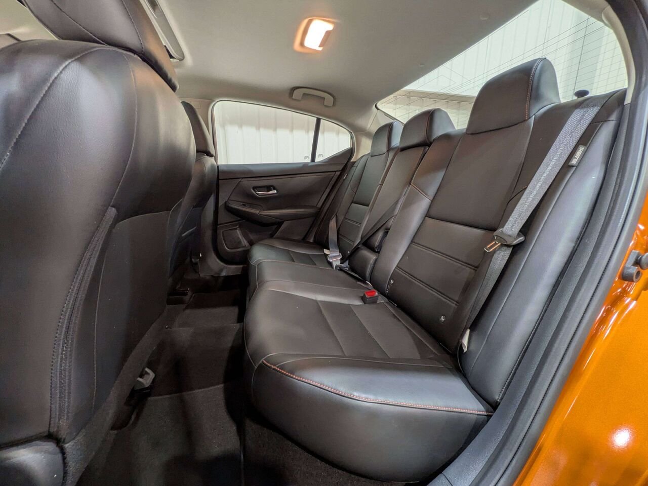 2024 Nissan Sentra SR Manual Orange Val-David - photo #10