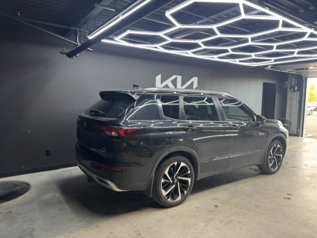 Mitsubishi Outlander PHEV SEL S-AWC 2023 Noir