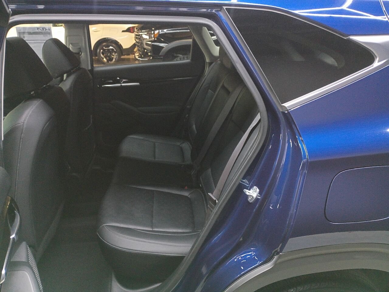 2023 Kia Seltos Blue Blainville - photo #15