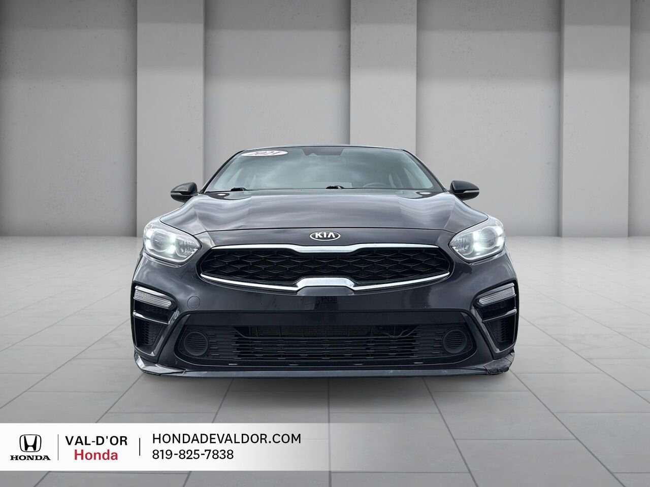2021 Kia Forte5 EX IVT Black Val-d'Or - photo #1