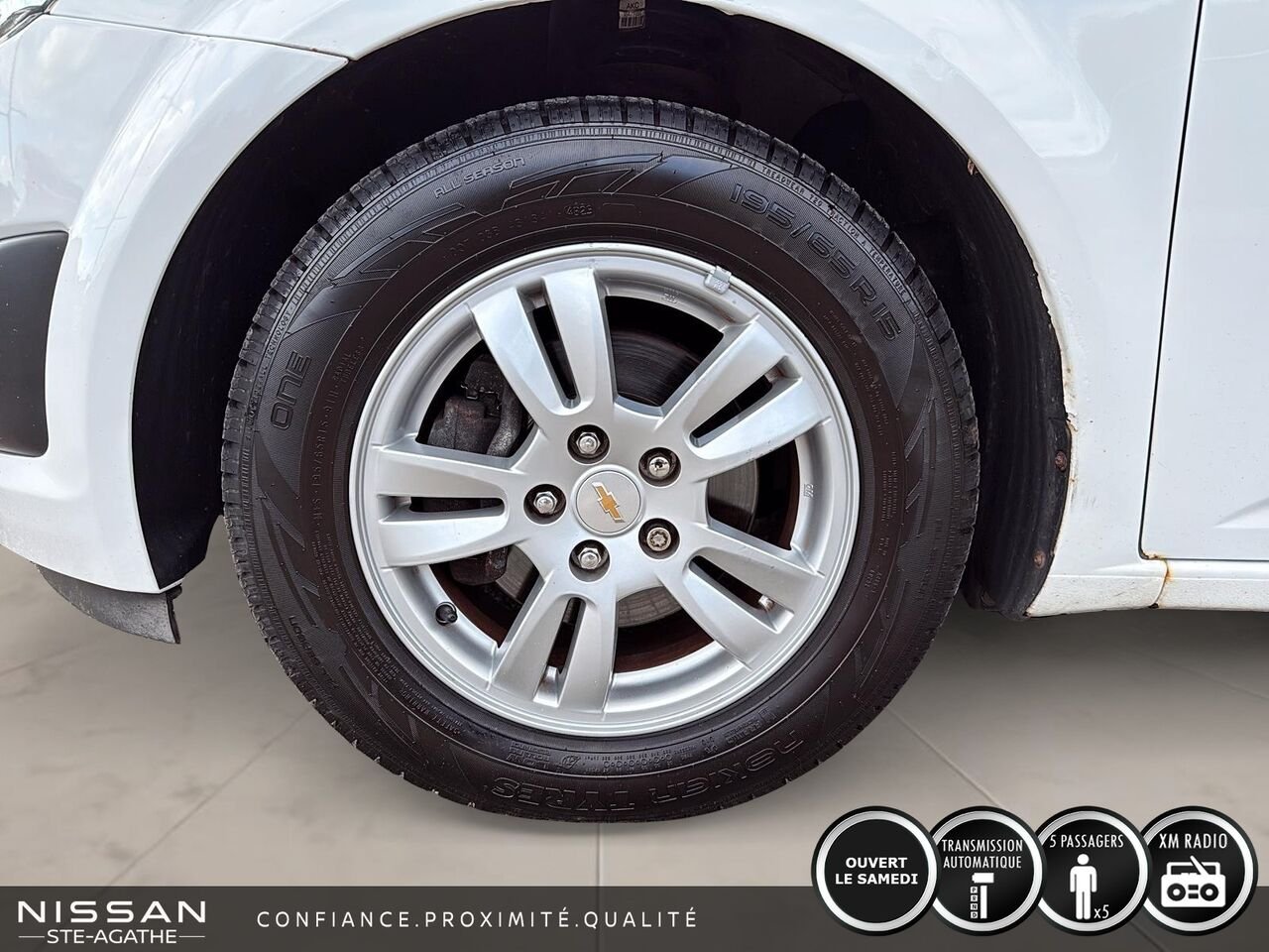 2012 Chevrolet Sonic White Ste-Agathe des Monts - photo #6