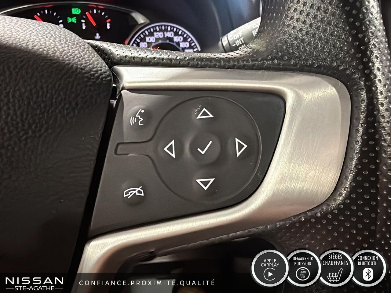 GMC Terrain AWD | BANCS CHAUFFANTS | CARPLAY SANS FIL | DÉMARREUR À DISTANCE 2023 Noir Saint-Jérôme - photo #17