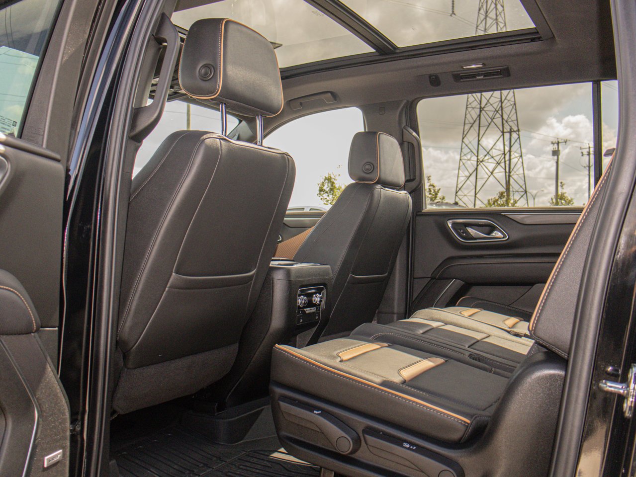 2024 GMC Yukon XL 4WD 4dr AT4 Black Sherwood Park - photo #33