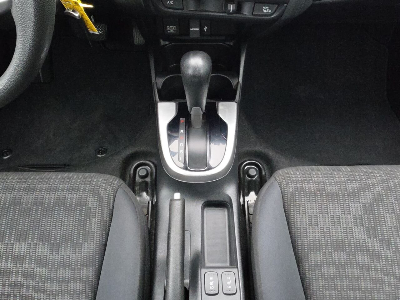 Honda Fit LX à hayon 5 portes CVT, caméra de recul, sièges chauffant, commande audio au volant 2016 Gris Val-David - photo #10