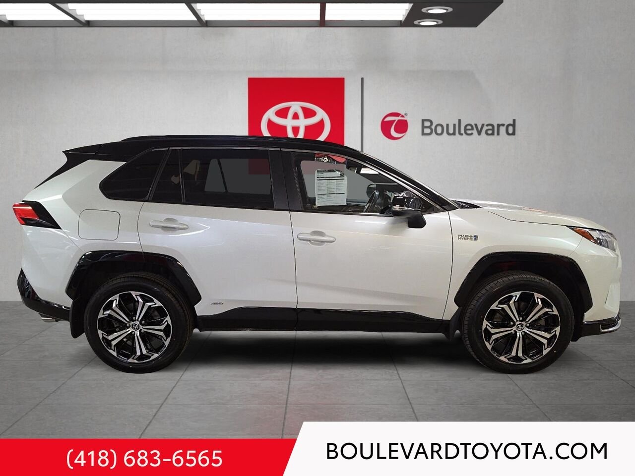 2023 Toyota RAV4 Prime 100244A-73 | XSE, AWD White Québec - photo #2
