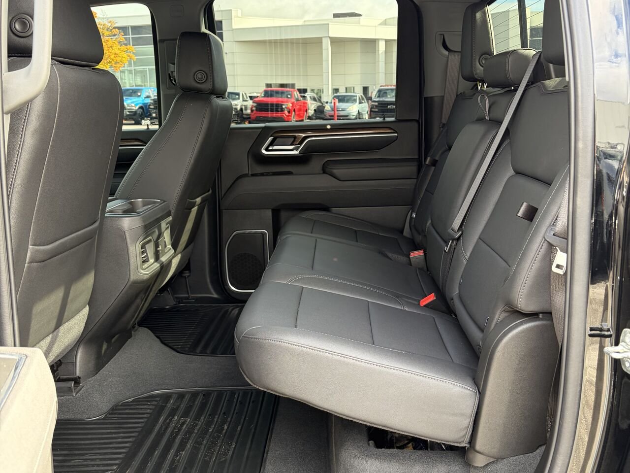 CHEVROLET SILVERADO K2500HD LT TRAILBOSS LT cabine multiplace 4RM 159 po 2025 Noir Gatineau - photo #10