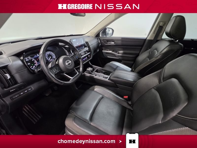 2024 Nissan Pathfinder Black Laval - photo #15
