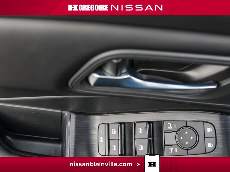 2024 Nissan Rogue White Laval - photo #21
