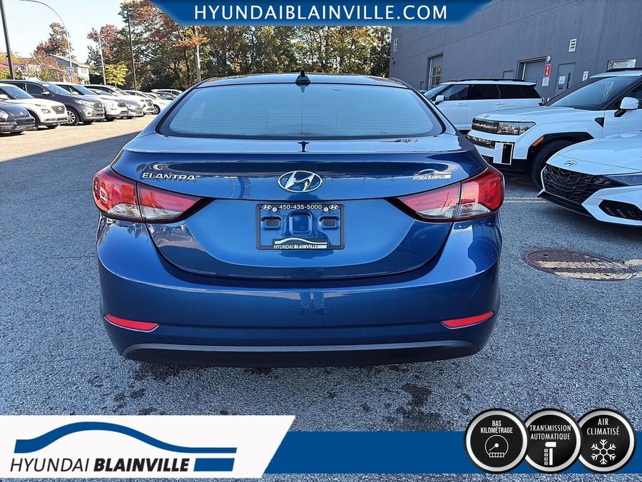 2016 Hyundai Elantra Berline 4 portes, boîte automatique, GL Blue
