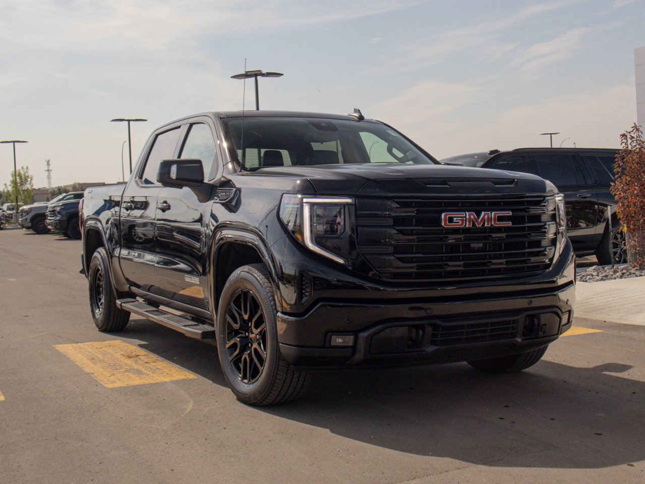 2024 GMC Sierra 1500 4WD Crew Cab 147 Elevation Black Sherwood Park - photo #12