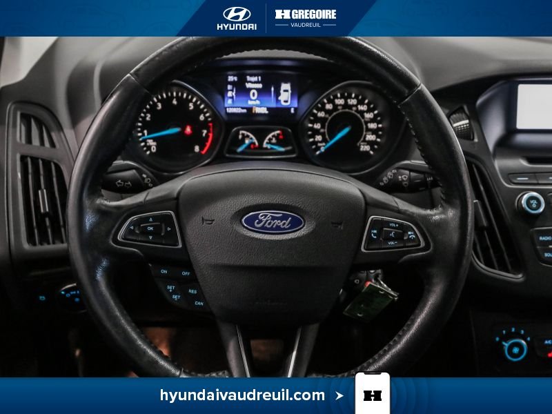Ford Focus YA795 | SE, Bluetooth, Mags, Sieges Chauff 2016 Laval - photo #19