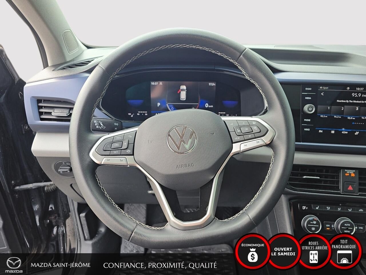 Volkswagen Taos Comfortline 4MOTION | TOIT PANORAMIQUE | MAGS | CUIR | 2023 Noir Saint-Jérôme - photo #12