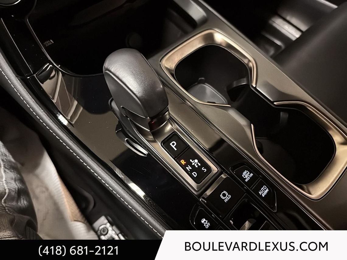 Lexus NX 19365A 2024 Argent Québec - photo #38