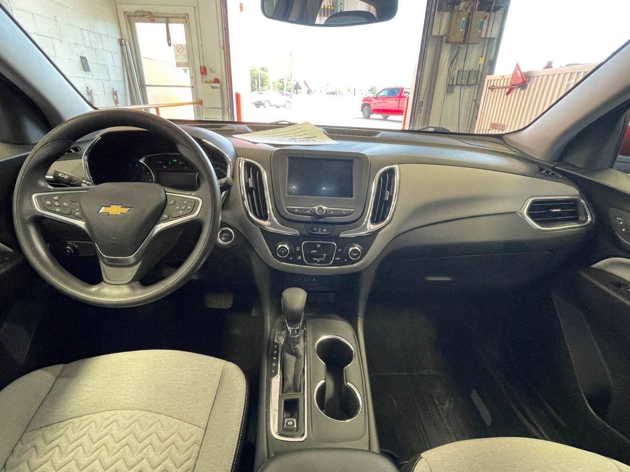 2023 Chevrolet Equinox LT *SIÈGES CHAUFF* CARPLAY BLUETOOTH WIFI USB Red Saint-Jérôme - photo #9