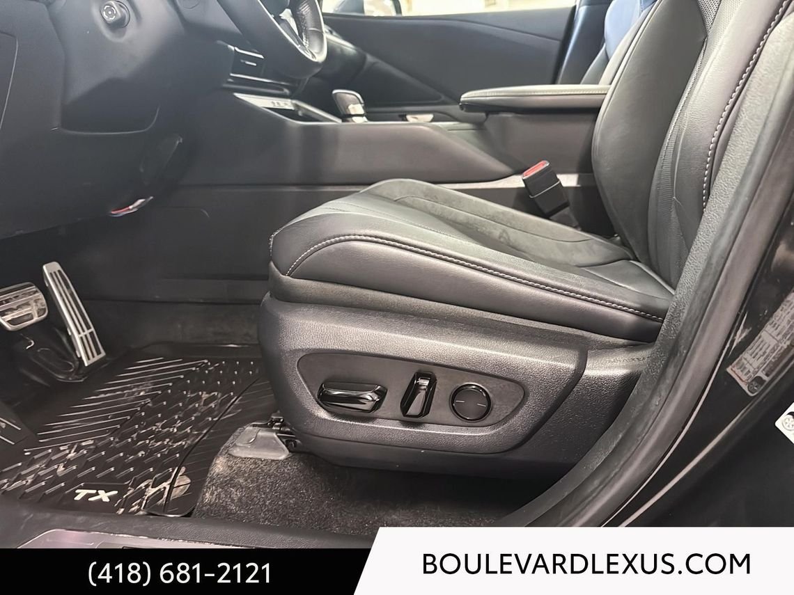 2024 Lexus TX Black Quebec - photo #29
