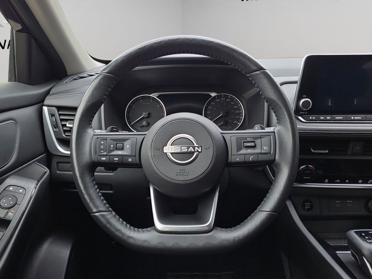 2024 Nissan Rogue S TI AWD, Cruise control, Sièges chauffant, écran tactile Black Val-David - photo #8
