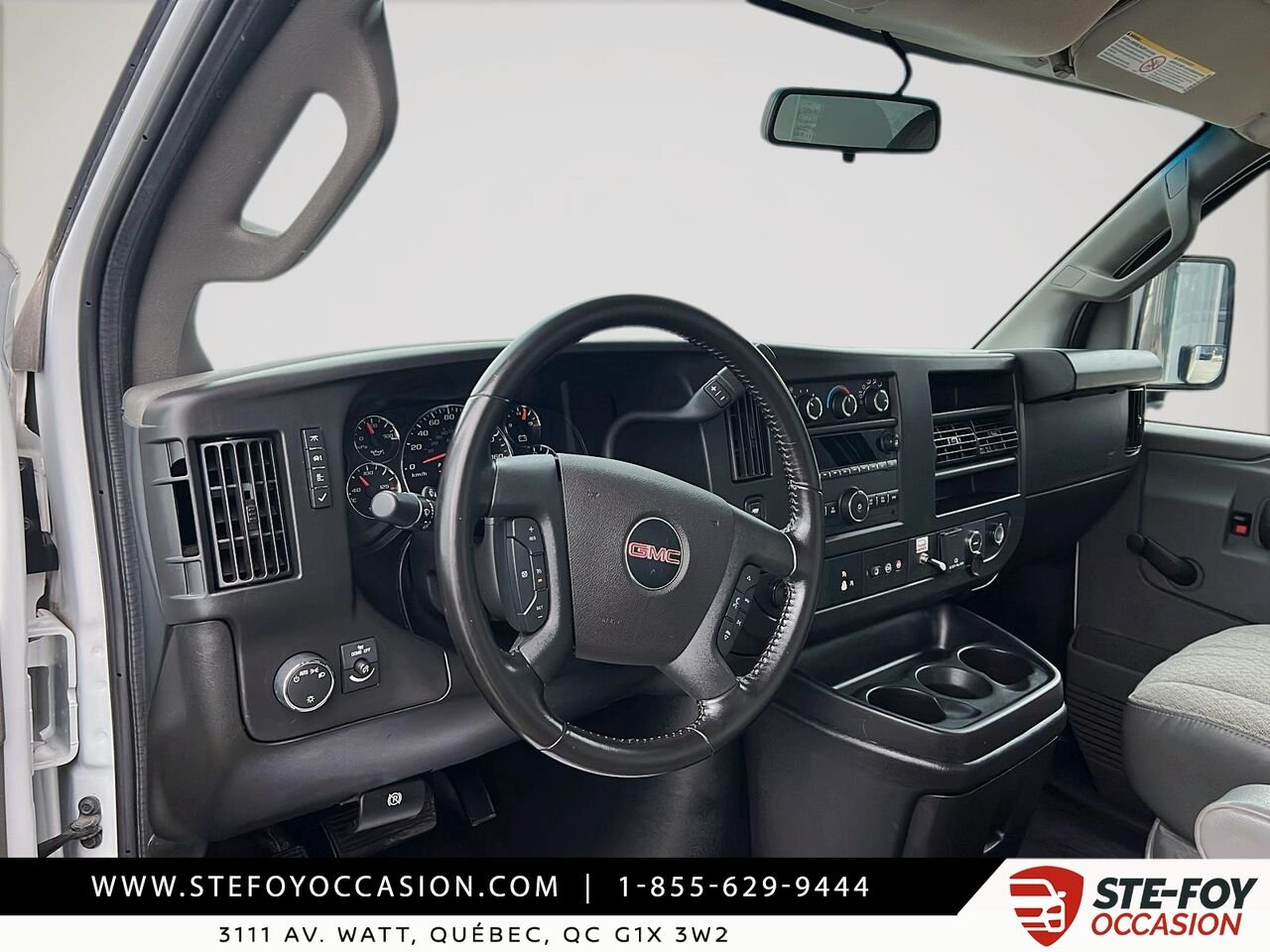 2023 GMC Fourgonnette commerciale Savana White Québec - photo #9