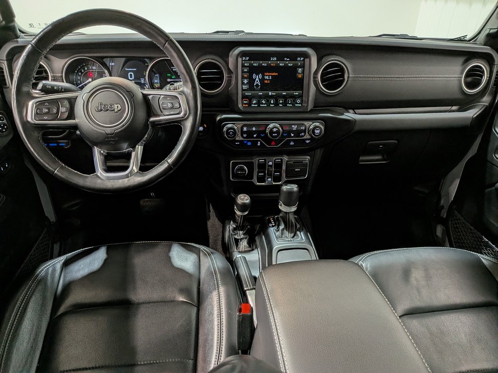 2023 Jeep Wrangler 4xe Sahara 4 Door 4x4 Silver Val-David - photo #31