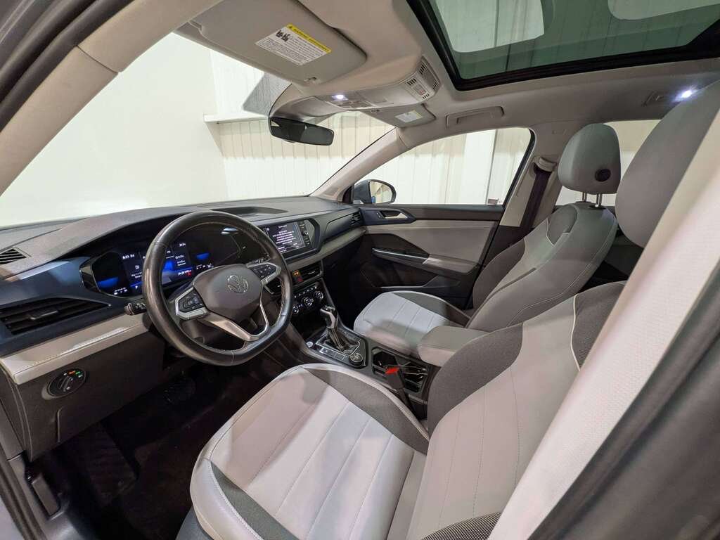 Volkswagen Taos Comfortline 4MOTION 2024 Gris Val-David - photo #7