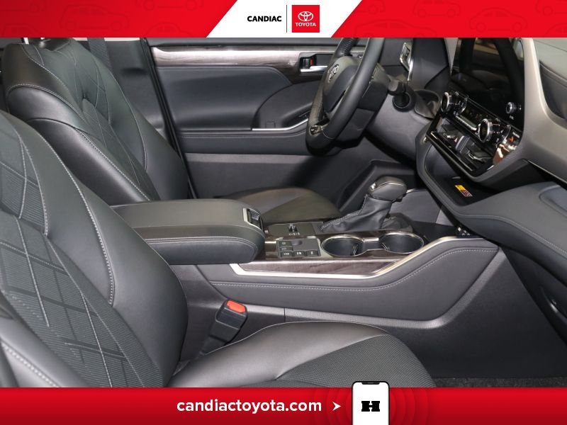 Toyota Highlander 2026 Gris Laval - photo #14