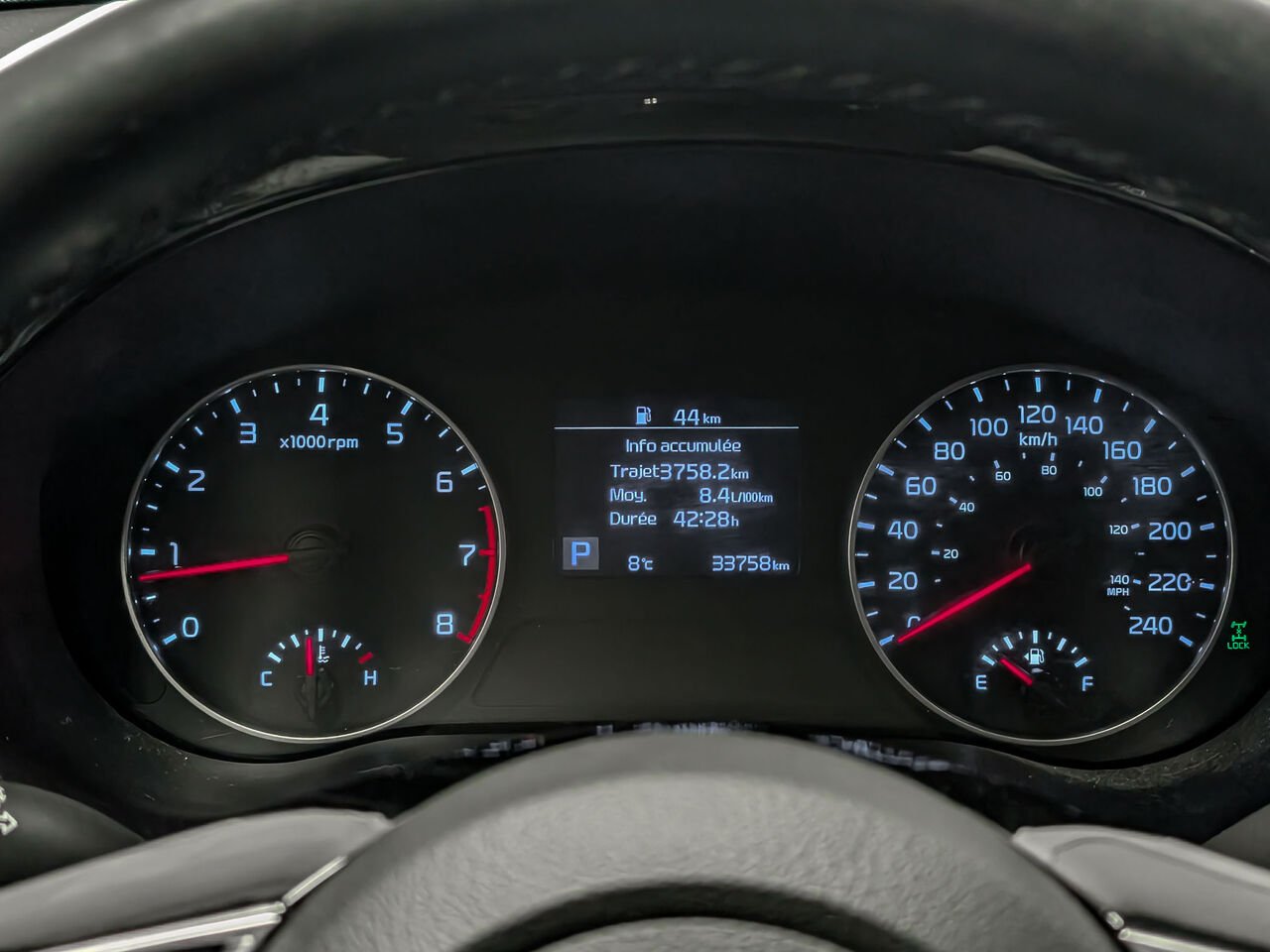Kia Seltos AWD EX Bas Kilométrage Sièges et Volant Chauffant 2023 Blanc Sherbrooke - photo #14