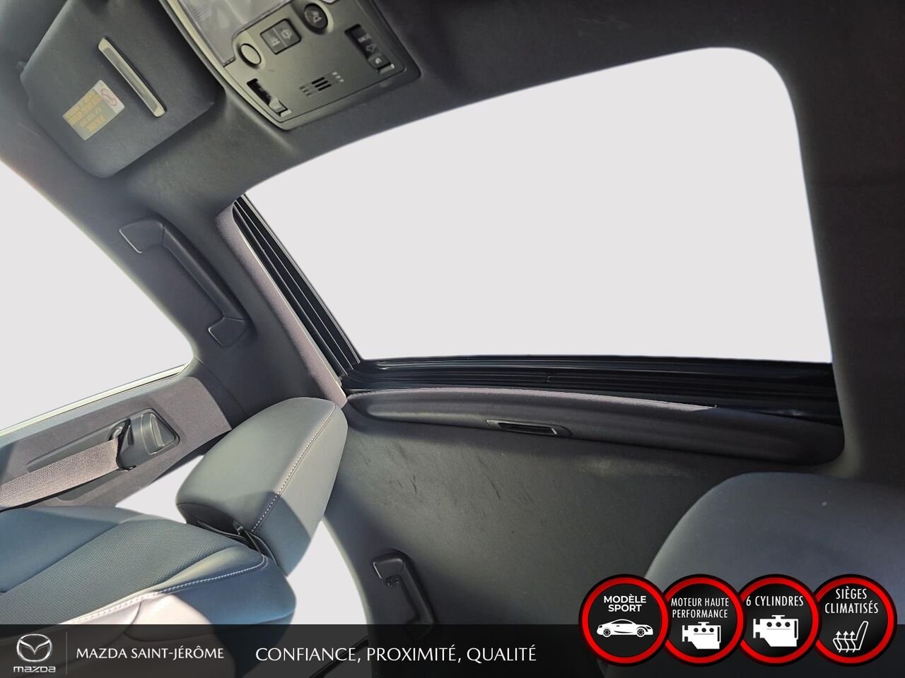 Lexus IS 300 F SPORT | 1 PROPRIÉTAIRE | AWD | V6 | TOIT OUVRANT | CUIR 2019 Gris Saint-Jérôme - photo #17