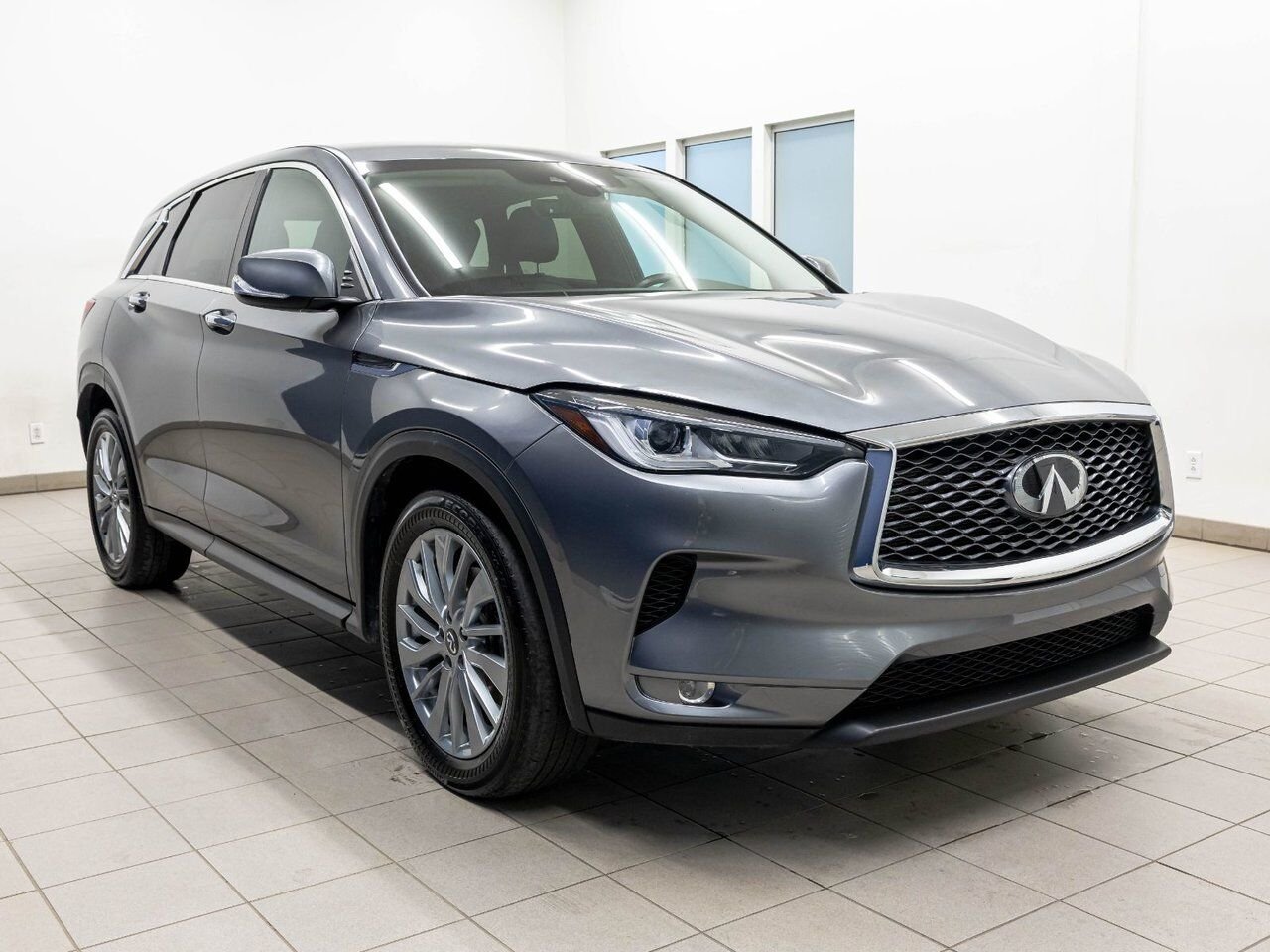 Infiniti QX50 PURE AWD *CUIR* SIÈGES CHAUF HAYON ELECT REG ADAPT 2023 Gris Saint-Jérôme - photo #8