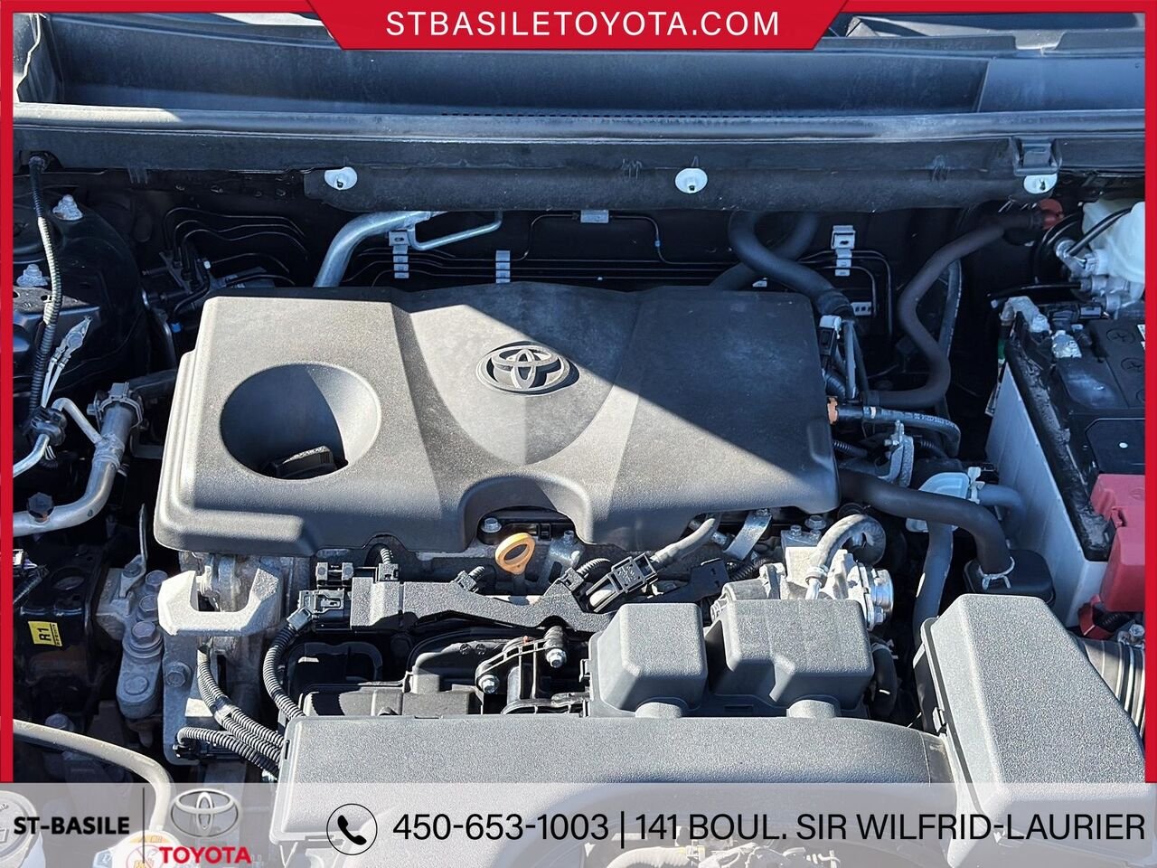 2024 TOYOTA RAV4 Blue Saint-Basile-le-Grand - photo #10