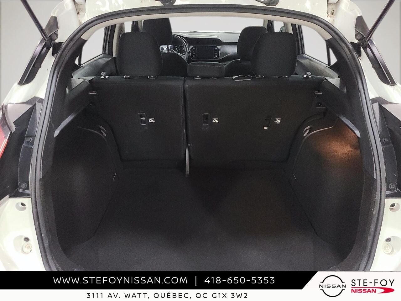 2025 Nissan KICKS PLAY S TA Grey Ste-Foy - photo #5