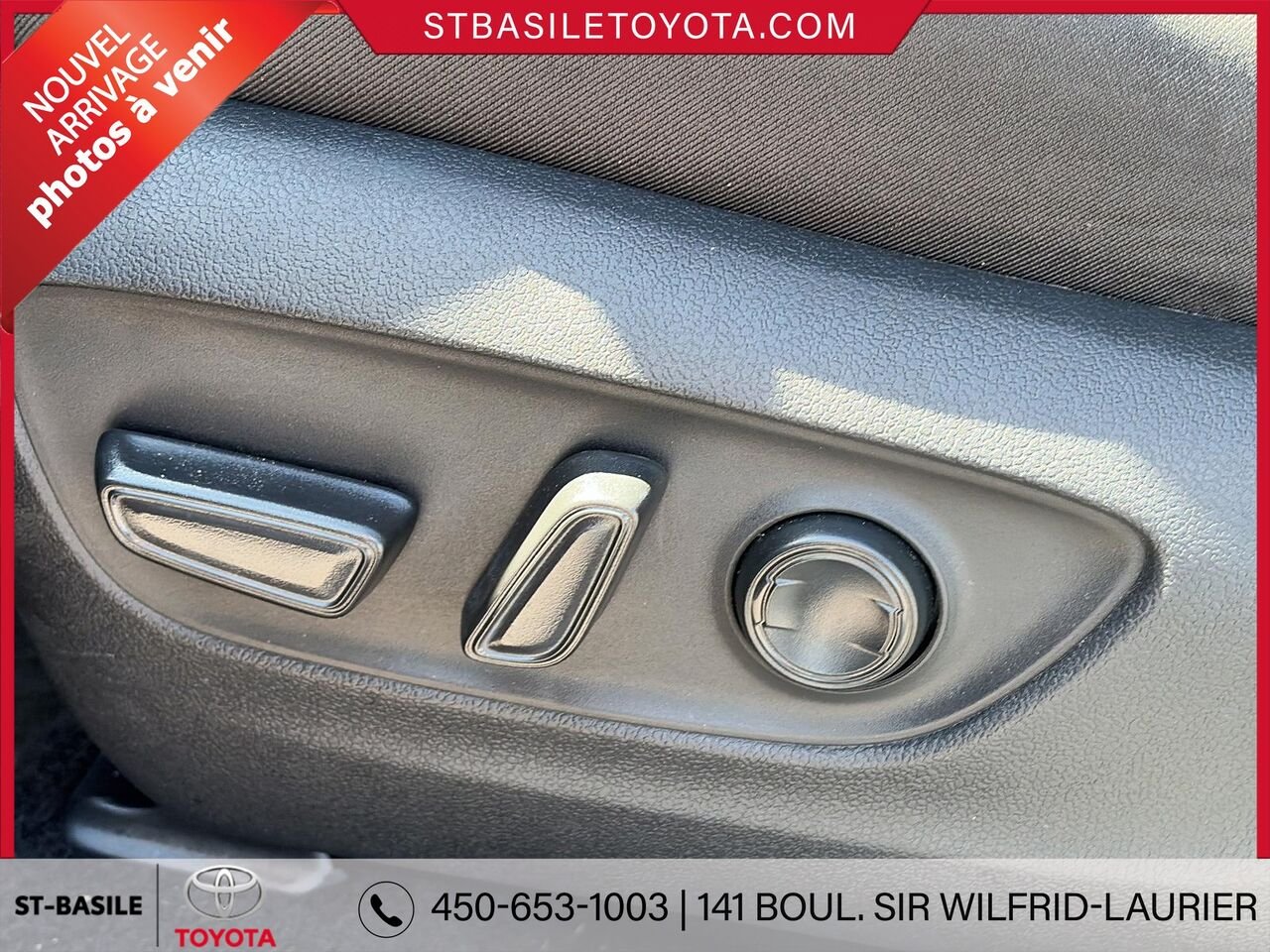 TOYOTA RAV4 2025 Gris Saint-Basile-le-Grand - photo #5