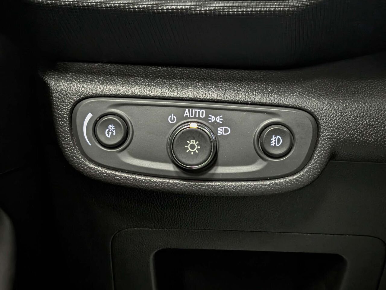 CHEVROLET TrailBlazer AWD Bas Kilométrage 2023 Bleu Sherbrooke - photo #15