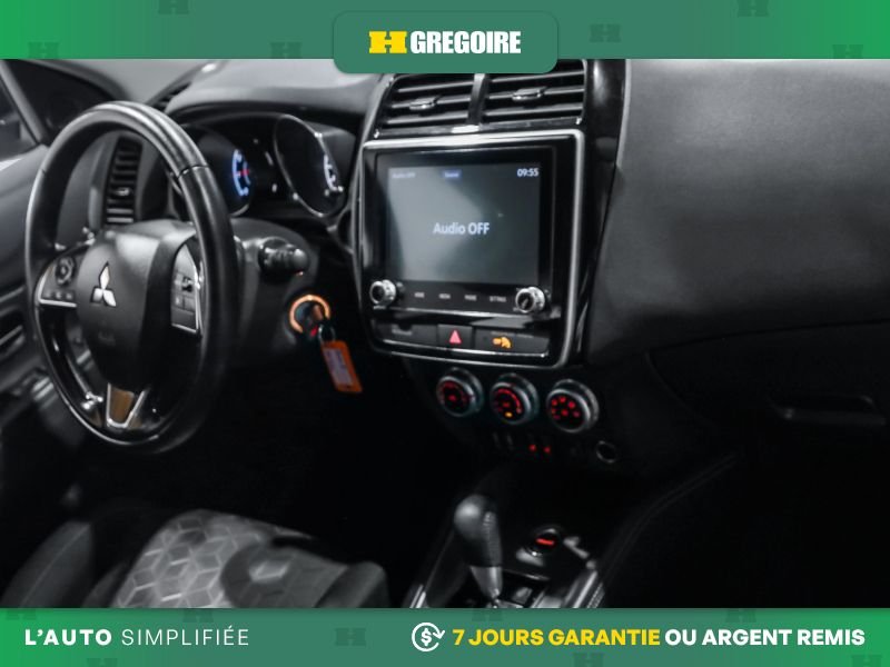 2023 Mitsubishi RVR Grey Saint-Eustache - photo #24