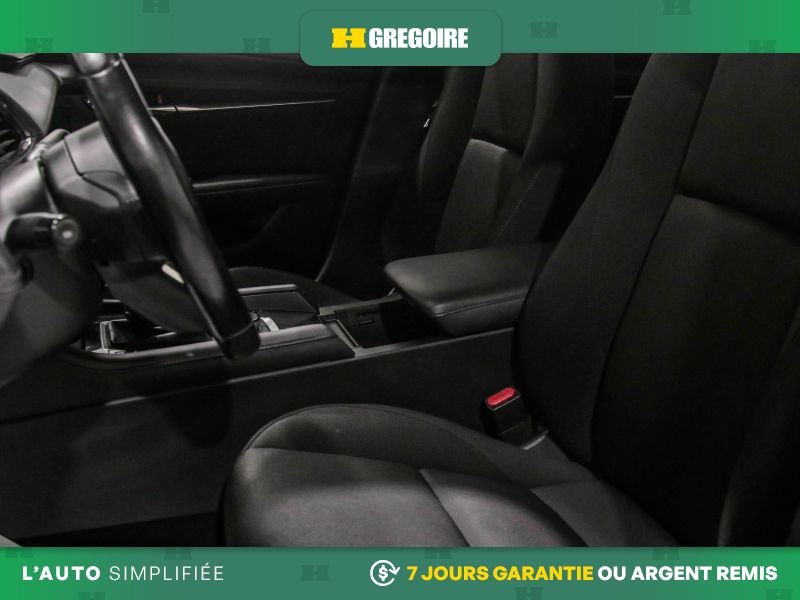 Mazda 3 821930 | GS AWD AUTO AC NAV MAGS CAM RECUL BLEUTOOTH 2019 Argent Laval - photo #13