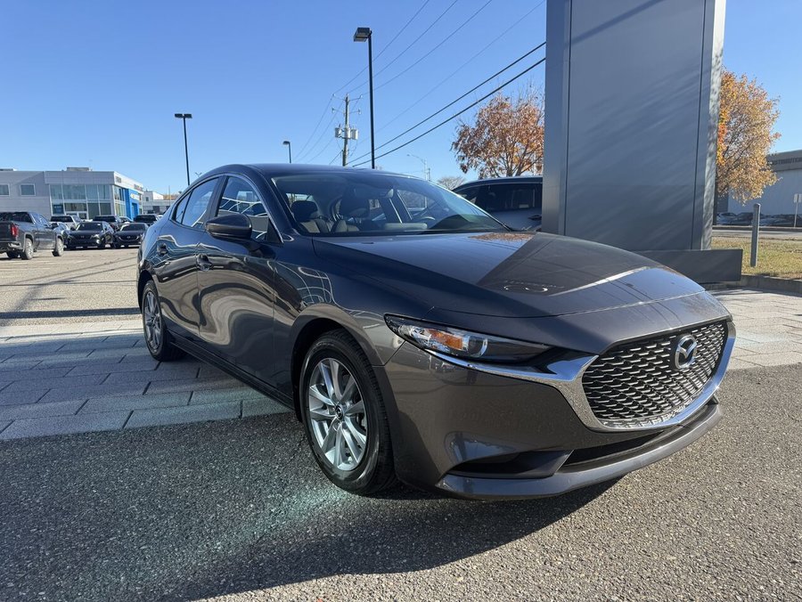 Mazda Mazda3 GX TA BA 2024 Gris