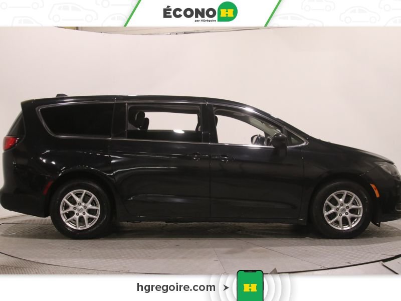 2021 Chrysler Grand Caravan Black Blainville - photo #8