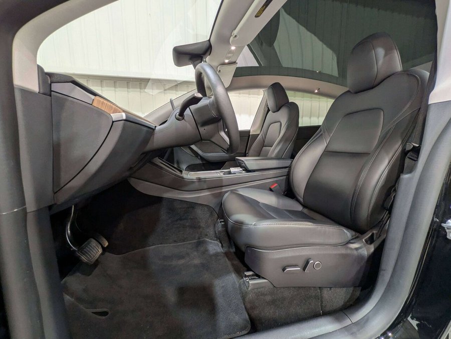 Tesla Model Y 2024 2024 Noir