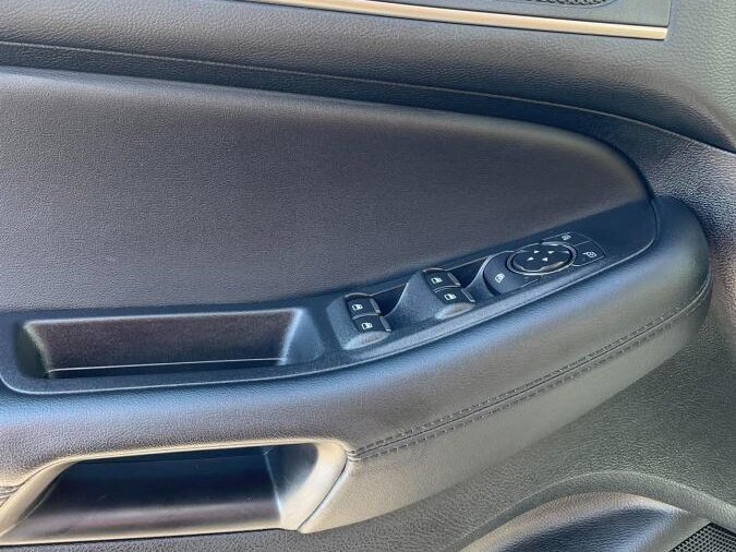 Ford Edge 2022 Gris Donnacona - photo #9