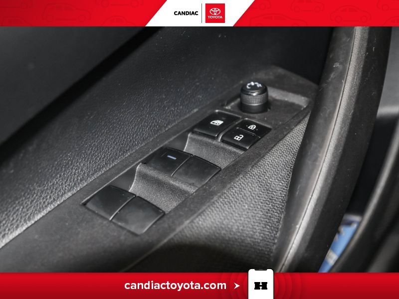 Toyota Corolla TP04264 | L - ASSISTANCE CONDUITE - A/C - GR ÉLECTR 2022 Argent Laval - photo #17