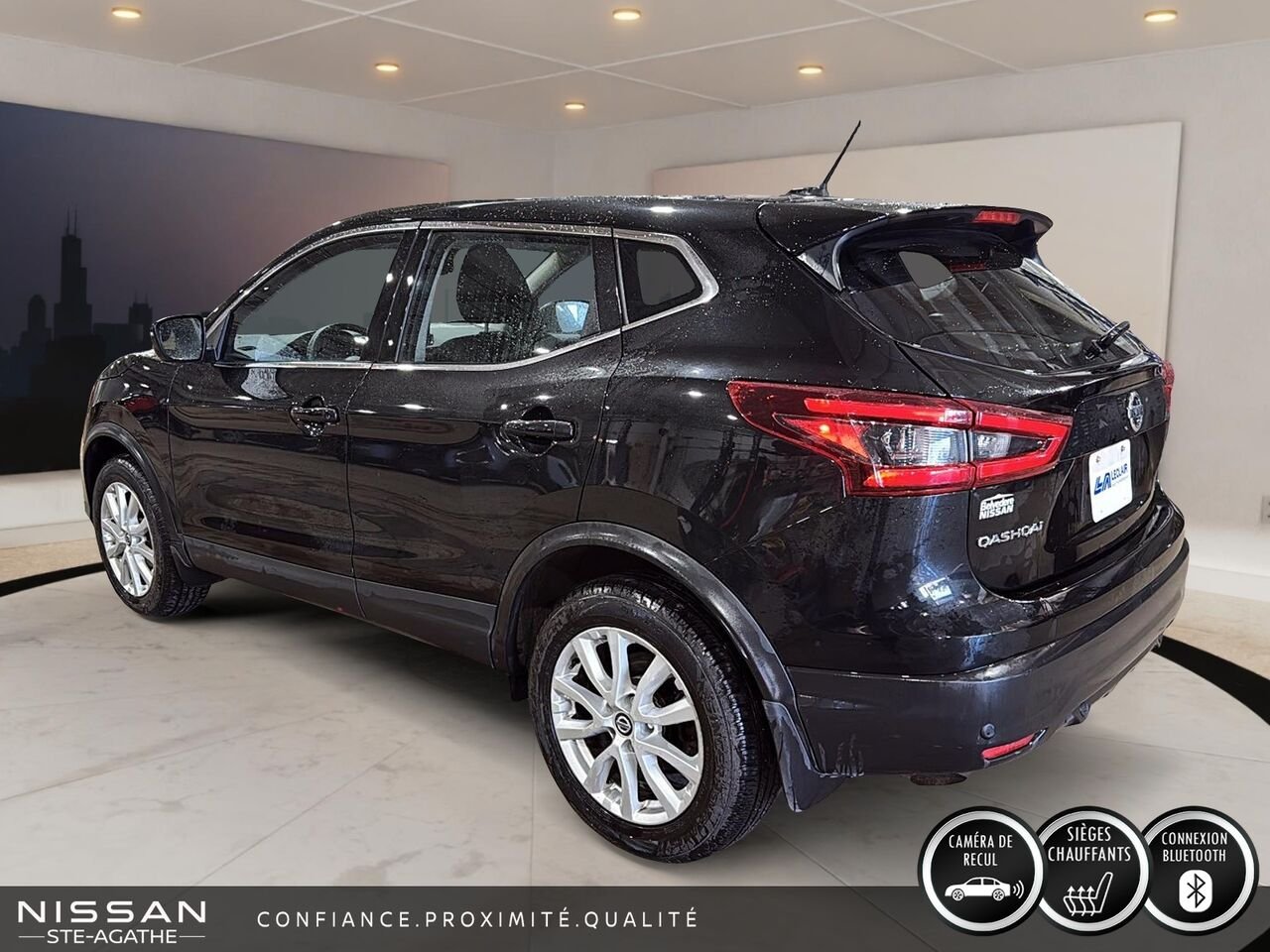 2023 Nissan Qashqai Black Saint-Jérôme - photo #4