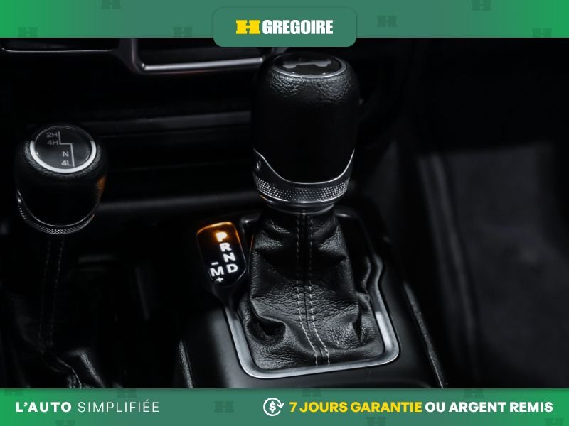 2024 Jeep Wrangler Black Blainville - photo #19
