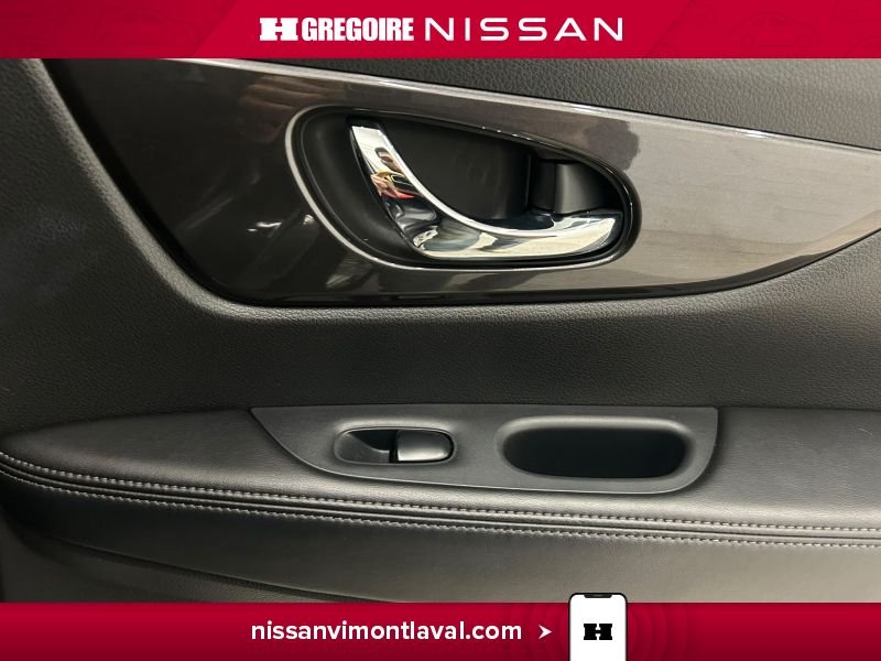 2019 Nissan Rogue Grey Laval - photo #14