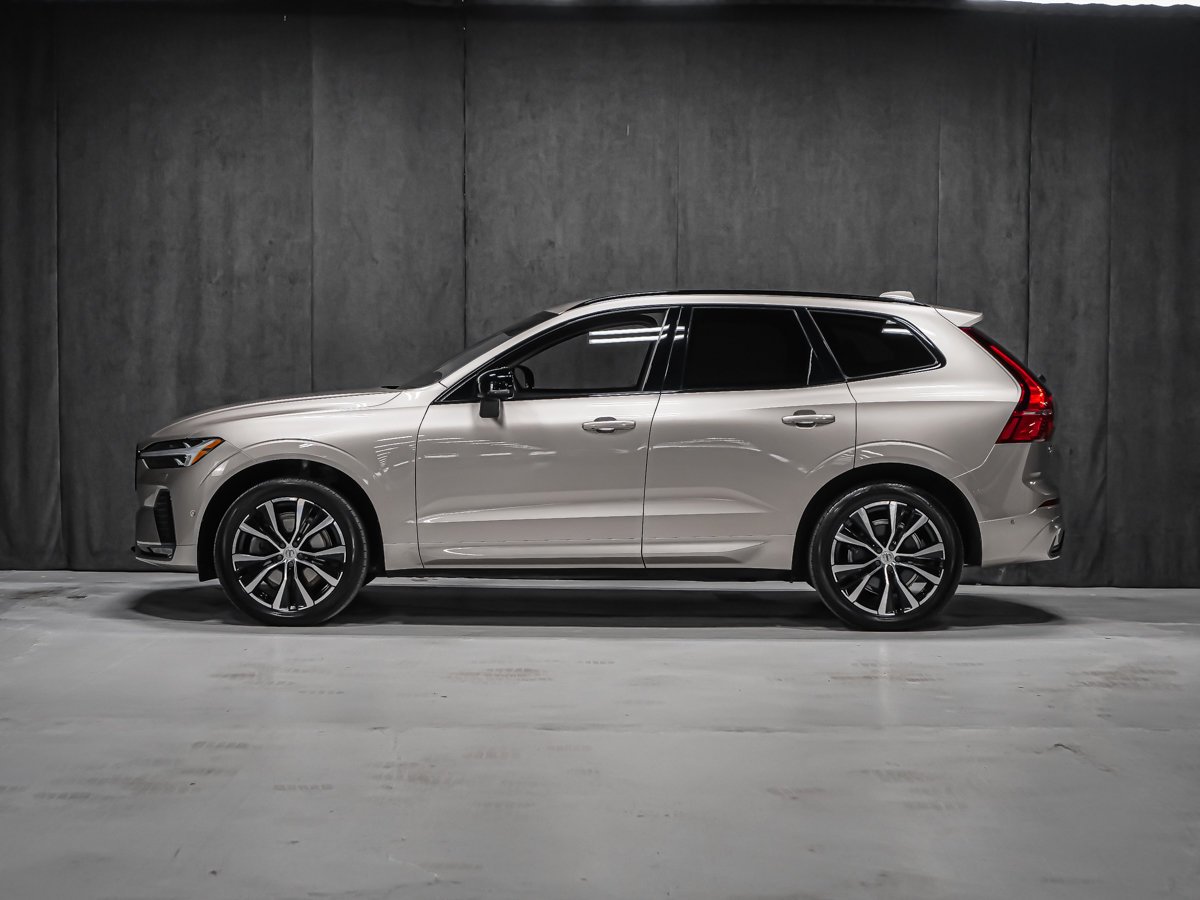 2023 Volvo XC60 B6 PLUS DARK CLIMAT HARMAN KARDON Purple Montreal - photo #2