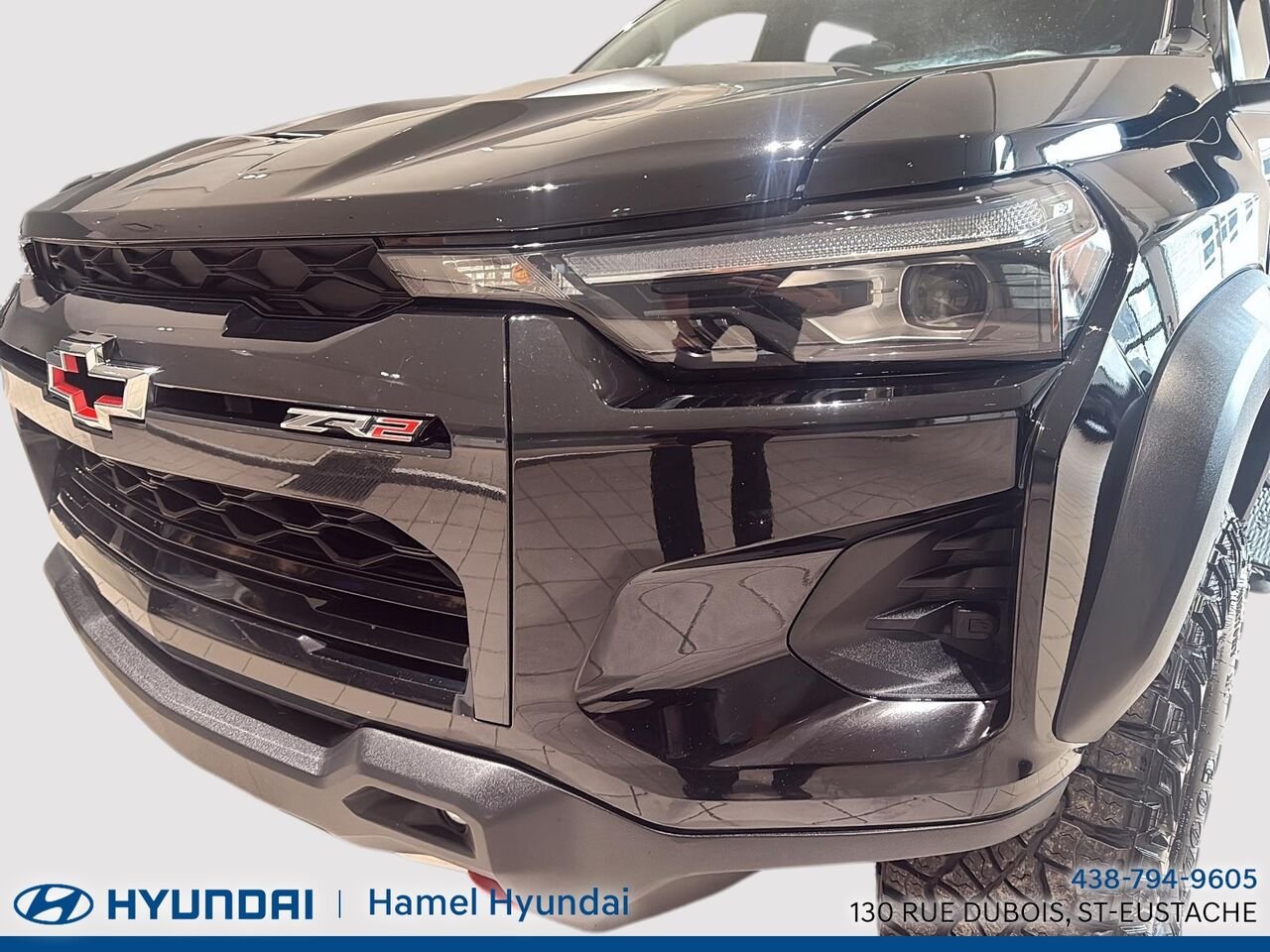 2024 Chevrolet Colorado Black Saint-Eustache - photo #4