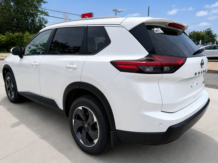 2026 NISSAN Rogue 2026 Everest White Tricoat Pearl