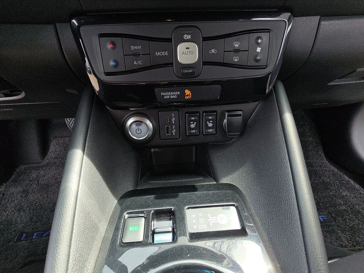 2020 Nissan LEAF SV PLUS à hayon, Commande audio au volant, caméra de recul, détecteur d'angles morts, grosse Grey Val-David - photo #21