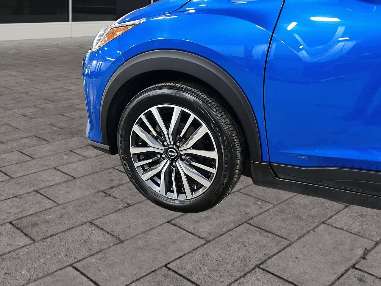 2024 Nissan Kicks SV Blue Québec - photo #6